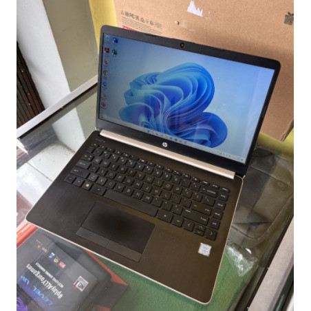 LAPTOP HP 14s-cf0063TU Intel Core i3 8/256GB